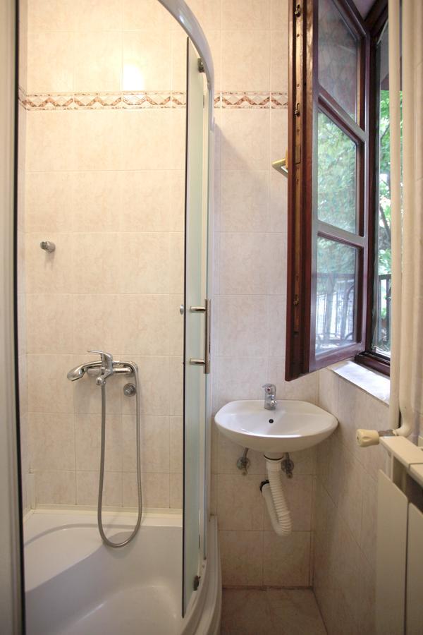Studio Hram 2 Белград Екстериор снимка