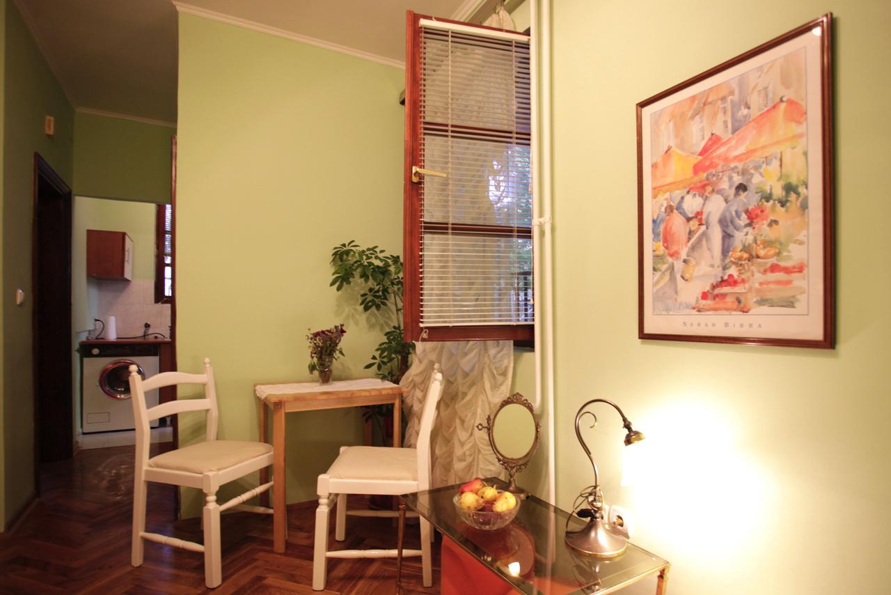 Studio Hram 2 Белград Екстериор снимка